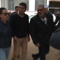 Gritos de ‘asesino’ contra Mazón en Orihuela por su gestión de la DANA