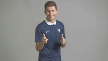 Laporte con la camiseta de Francia Sub-21