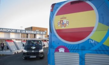 The Spain squad arrive for Euro 2016