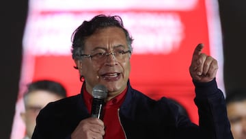 Colombian President Gustavo Petro speaks during a protest against U.S. President Donald Trump's recent comments accusing him of drug trafficking and a court ruling that overturned convictions against former President Alvaro Uribe, in Bogota, Colombia, October 24, 2025. REUTERS/Luisa Gonzalez