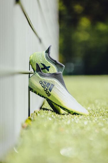 Adidas presenta el modelo X17 de la colección Ocean Storm