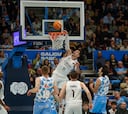 El mejor Hezonja y el Madrid vuelan en la segunda parte