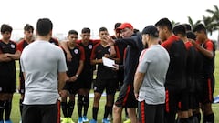 El esfuerzo de Aravena en la Roja para jugar contra Brasil