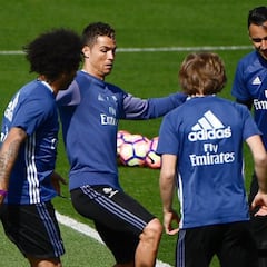 Zidane deja fuera de la lista a Cristiano, Benzema y Keylor