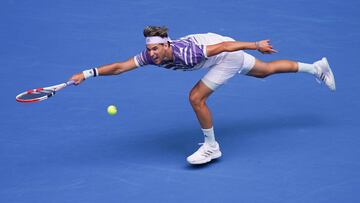 Thiem sufre mucho ante Bolt y Zverev pasa con facilidad