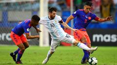 SALVADOR, BRAZIL - JUNE 15: Lionel Messi of Argentina in action with Radamel Falcao of Colombia during the Copa America Brazil 2019 group B match between Argentina and Colombia at Arena Fonte Nova on June 15, 2019 in Salvador, Brazil. (Photo by Chris Brunskill/Fantasista/Getty Images)