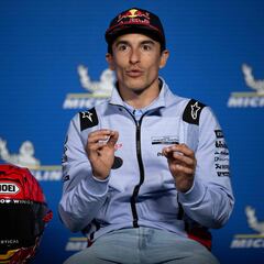 Márquez: “La primera caída por ir pasado del límite”