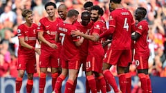 Liverpool top Premier League table as City held by Saints