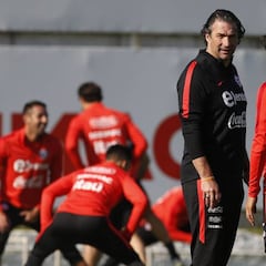 El DT de la Roja respondió a los dichos de Celso Ayala en AS