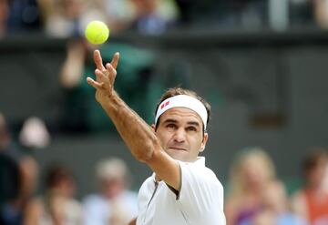 Servicio de Roger Federer. 