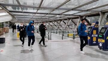 Regreso de los jugadores del Athletic al aeropuerto de Bilbao.