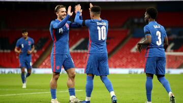 LONDON, ENGLAND - NOVEMBER 12: Jadon Sancho of England celebrates after scoring his team's second goal with Jack Grealish of England and Bukayo Saka of England during the international friendly match between England and the Republic of Ireland at W