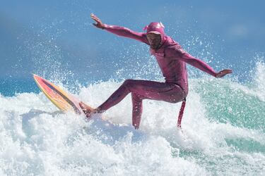 El Festival Kommetjie es un evento comunitario vibrante que se celebra en Kommetjie. Una de sus principales objetivos es reunir a residentes de todas las edades en un ambiente alegre, inclusivo y seguro.