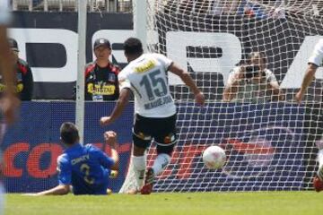 Colo Colo se quedó con el triunfo y está a dos puntos del líder.