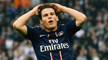 Llegó al club justo en el inicio de la era de la gran inversión qatarí, antes de la llegada de las grandes estrellas, de 2011 a 2013. Llegó procedente del FC Lorient en junio de 2011, por un valor de unos 11-12 millones de euros.  un total de 77 partidos y marcó 23 goles y dio 6 asistencias.