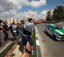 Carrera de coches en las calles de Palestina