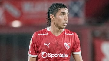 Bochini le dedica tres frases a Luciano Cabral y Argentina enloquece con el chileno