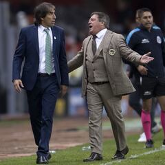 El día que Miguel Herrera y Guillermo Almada casi llegan a los golpes