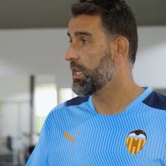 Longoria y Otero ‘pescan’ en la Academia del Valencia