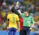 Las tarjetas amenazan a Brasil