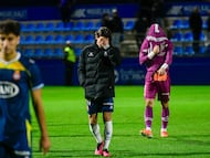 Los jugadores del Espanyol tras la derrota ante el Atlético Baleares.