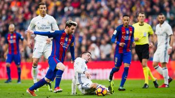 Luego de medirse en duelo de preparación en Miami, Real Madrid y Barcelona disputarán la Supercopa de España. Los culés se llevaron la Copa del Rey y los merengues obtuvieron la liga por primera vez en cinco años. El partido de ida se celebrará el próximo domingo 13 de agosto en el Estadio Camp Nou y que la vuelta se jugará el miércoles 16 de agosto en el Santiago Bernabeú.