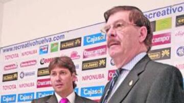 Presentación de Alfonso Serrano a la dirección deportiva del club