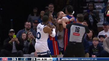 ¡Batalla en la duela! Pistons y Timberwolves protagonizan pelea en pleno juego