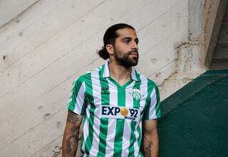 Pudo jugar por Chile y hoy fue presentado como estrella en el Betis de Pellegrini: “Estoy feliz”