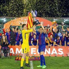 A Rubiales no le gustó que Rafols colgara la senyera antes de la entrega de la Copa