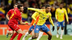 Richard Ríos durante la victoria de la Selección Colombia 3-2 sobre Rumania en partido amistoso disputado en Madrid.