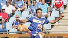 Colunga desquicia al Levante y se hace ídolo