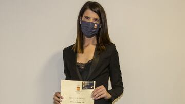 Ruth Beitia posa en la Gala del Comité Olímpico Español de 2020.
