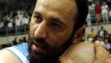 Vlade Divac anuncia su retirada
