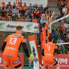 Teruel y Minis Logroño toman ventaja en las finales de Liga