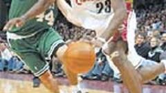 LeBron se dispara hasta los 37 puntos