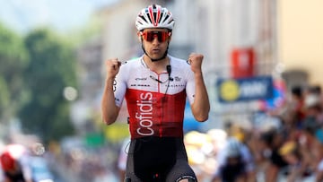 LAGNIEU, FRANCE - AUGUST 10: Guillaume Martin of France and Team Cofidis celebrates at finish line as stage winner during the 34th Tour de l'Ain 2022 - Stage 2 a 144km stage from Saint-Vulbas to Lagnieu / #TDA22 / on August 10, 2022 in Lagnieu, France. (Photo by Bas Czerwinski/Getty Images)