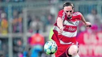 <b>¿SE QUEDARÁ? </b>Ribéry sigue manteniendo en el aire su futuro.