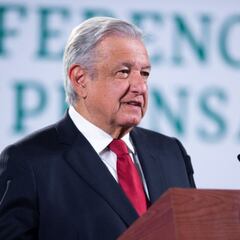 AMLO reitera que semáforo es naranja en la CDMX; respalda a Sheinbaum