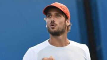 Feliciano López jugó durante seis horas y luego durmió diez