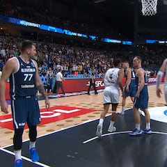 El vacile de un alemán a Eslovenia con el partido sentenciado: tienen que ver la reacción de Doncic