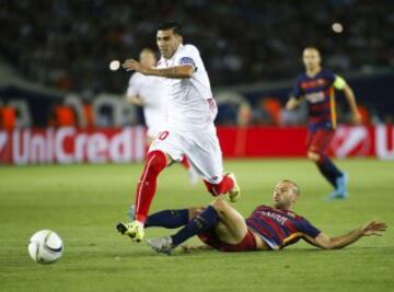 Javier Mascherano y Reyes.