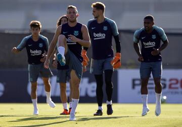 El Barça prepara en UCLA su partido contra el Tottenham