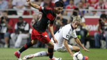 Coentrao, ante Enzo Pérez.