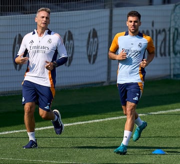 Ceballos, corriendo hoy junto a José Carlos García Parrales, readaptador del primer equipo.