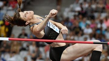 Ruth Beitia durante la competici&oacute;n en la Diamond League de Par&iacute;s. 