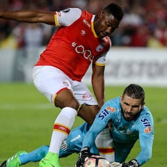 Damir Ceter pasaría de Santa Fe al Cagliari de Italia