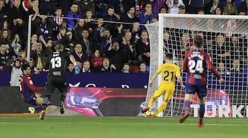 Gameiro anotó el 0-2.