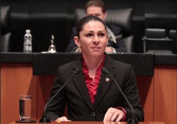 La exatleta es actualmente senadora de Sonora, su estado natal, hasta este periodo que termina en 2018. Hace algunos meses tuvo un altercado donde resultó golpeada.
