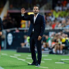 Las variantes que tiene Baraja para el ataque del Valencia